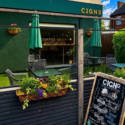Cigno coffee shop and garden on Swan Island, Burntwood